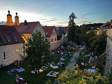 Picknick im Stadtgraben