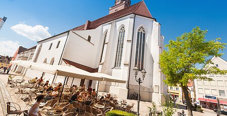 Blick auf die Stadtpfarrkirche Donauwörth